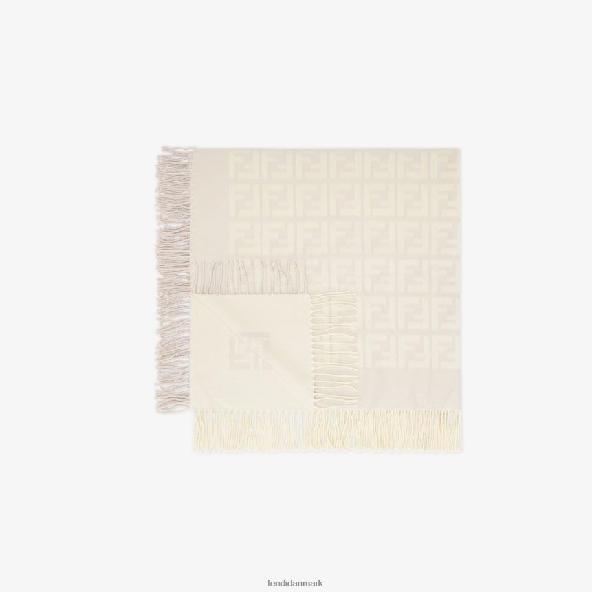 babytæppe i uld og kashmir med all-over 3d logo børn Fendi tilbehør mode A44V2D2792