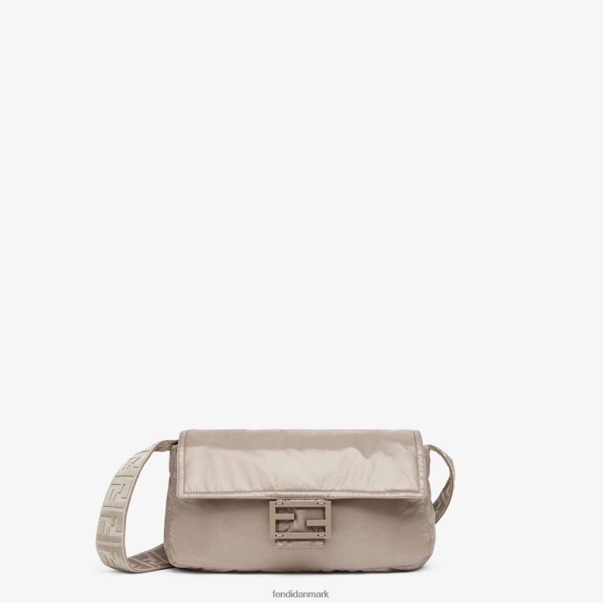 due nylon vindjakke Kvinder Fendi beklædning beige A44V2D1201