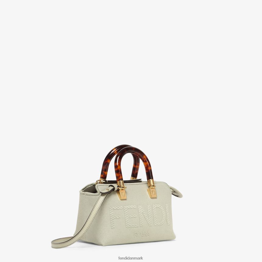 lille bostontaske i lærred med roma-broderi Kvinder Fendi tilbehør grøn A44V2D723