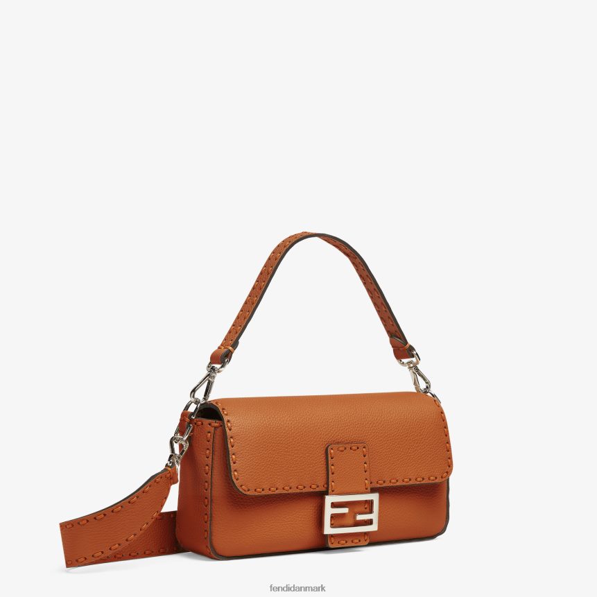 selleria taske med oversize syninger Kvinder Fendi tilbehør Brun A44V2D543