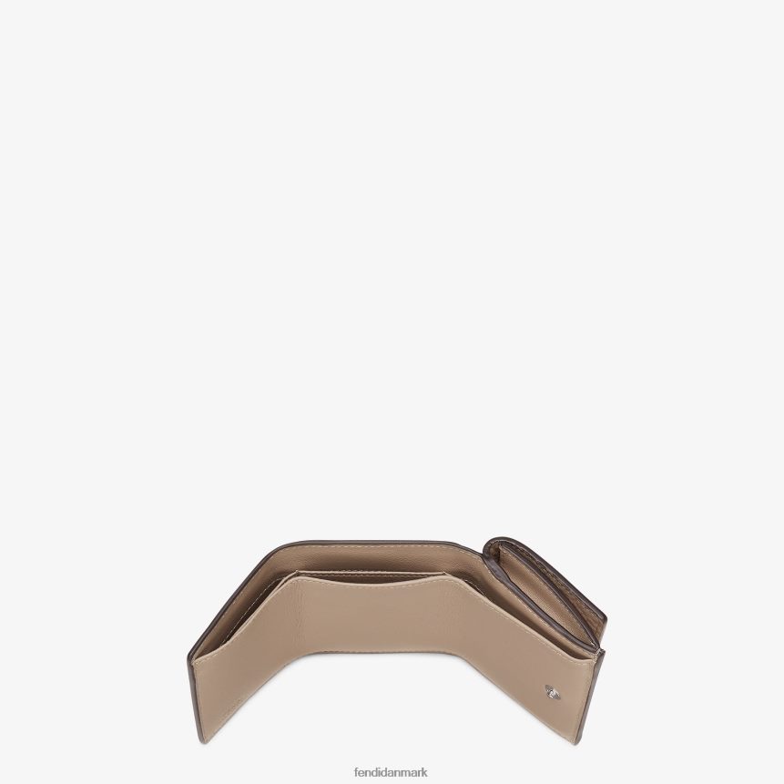 peekaboo mikro trifold læder pung Kvinder Fendi tilbehør beige A44V2D1571