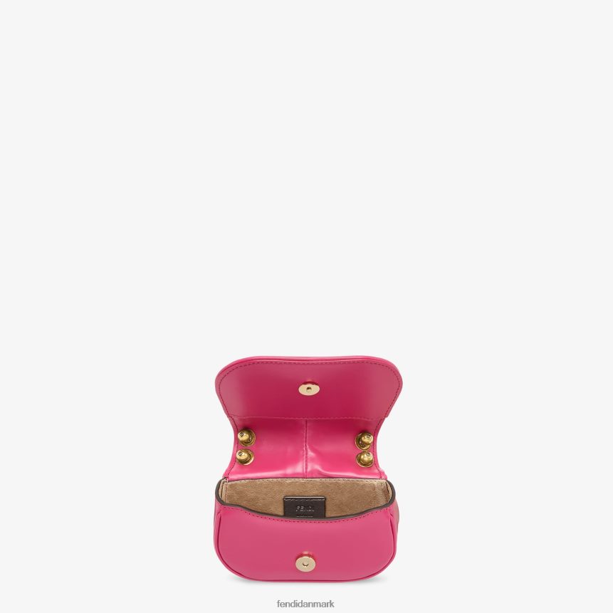 charme i fuchsia læder Kvinder Fendi tilbehør lyserød A44V2D14
