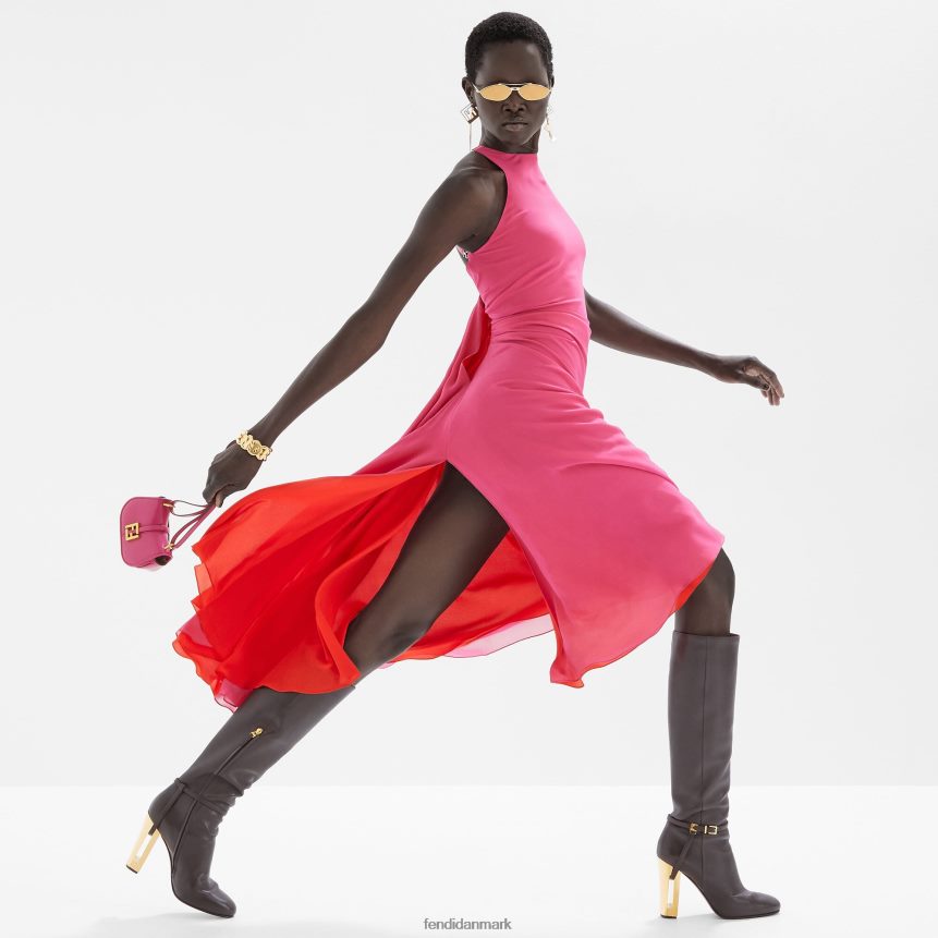 charme i fuchsia læder Kvinder Fendi tilbehør lyserød A44V2D14