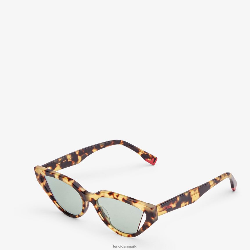 modeshow solbriller Kvinder Fendi tilbehør mode A44V2D365