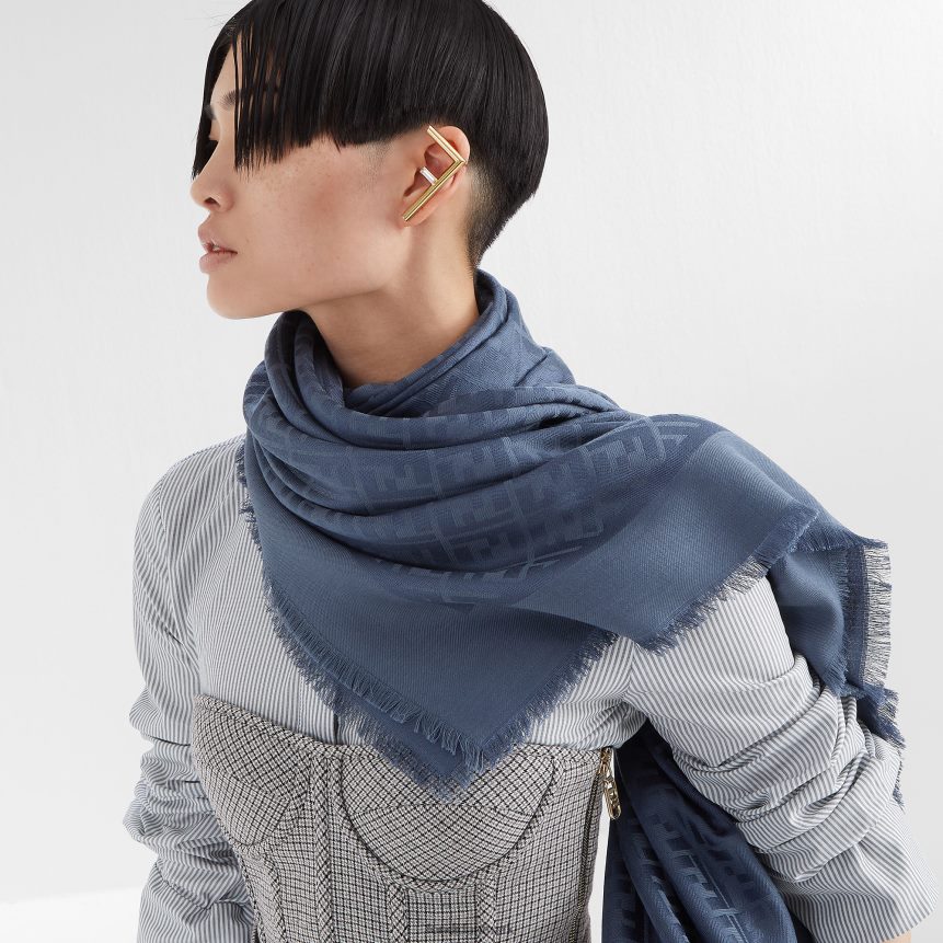 økologisk silke og uld sjal Kvinder Fendi tilbehør blå A44V2D304