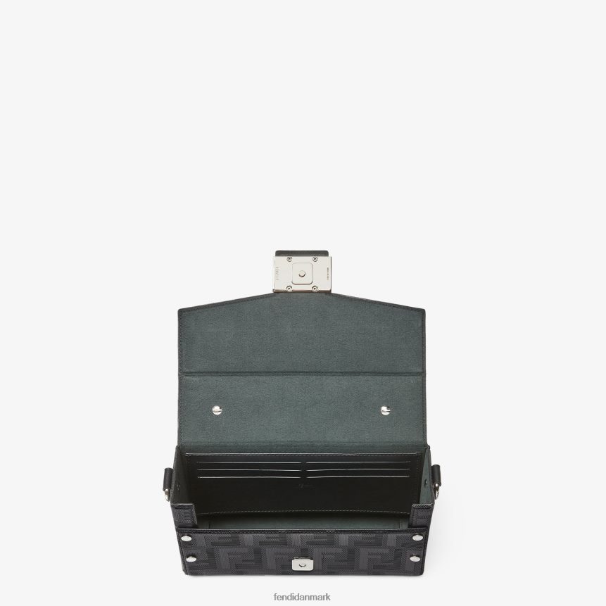 blød baguette lædertaske i bagagerummet Mænd Fendi tilbehør sort A44V2D1801